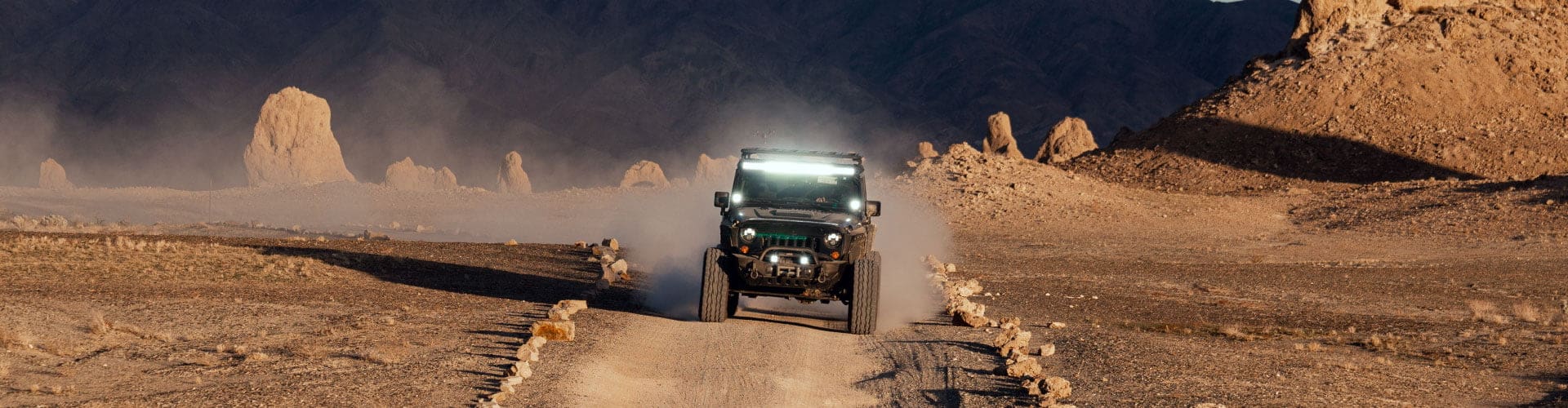 offroad-warehouse-header-2023